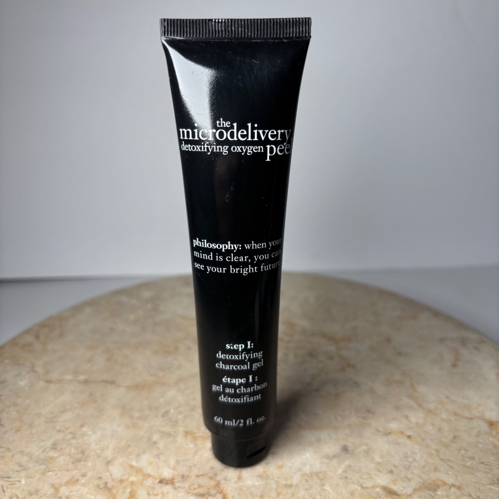 Philosophy Microdelivery Detoxifying Oxygen Peel 2oz Black Charcoal Gel Step 1